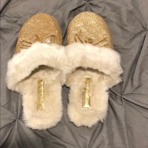 Michael Kors slippers